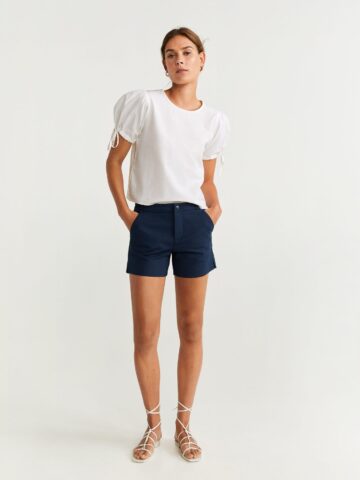 Openwork detail top